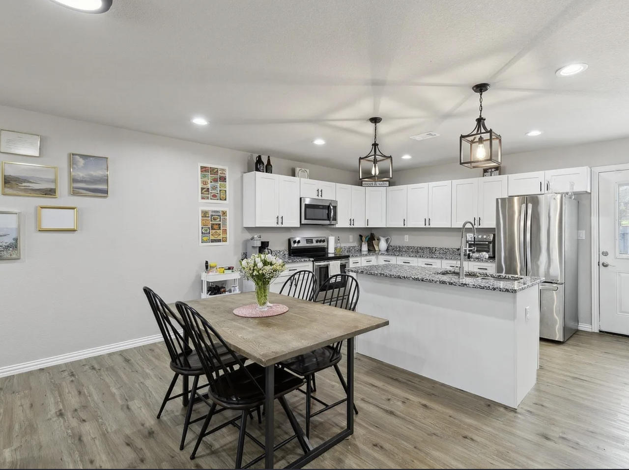 5818 Grayson St #5818 - Photo 7 of 15