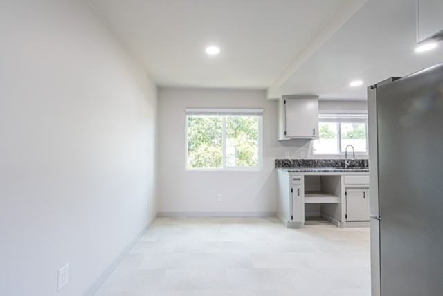 1116 L St #D - Photo 4 of 8