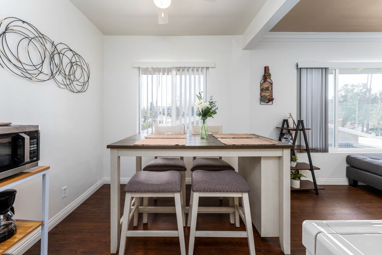 545 East 97th Street #5 - Photo 5 of 17