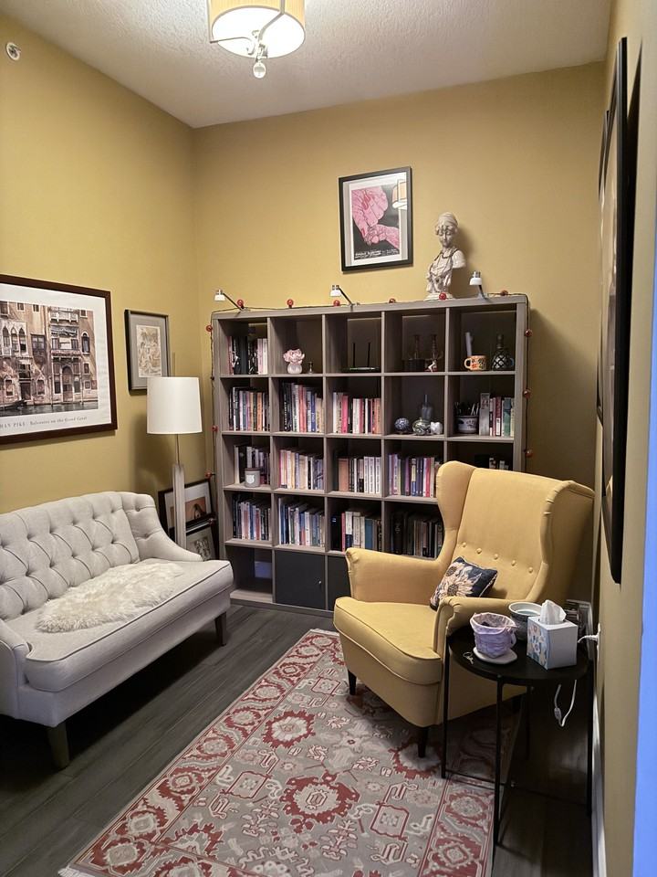 721 Governor Morrison St #606 - Photo 6 of 29