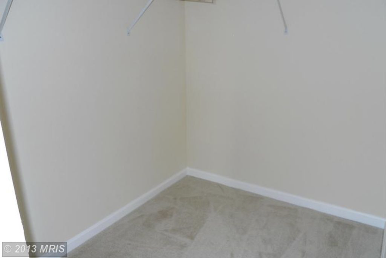 121 Whitestone Way - Photo 5 of 9