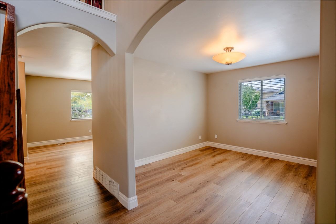 10629 N Bermuda - Photo 6 of 29