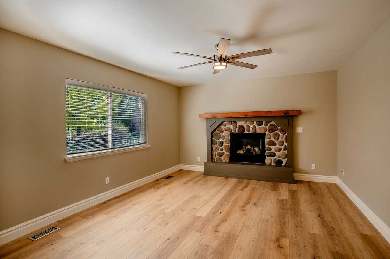 10629 N Bermuda - Photo 7 of 29
