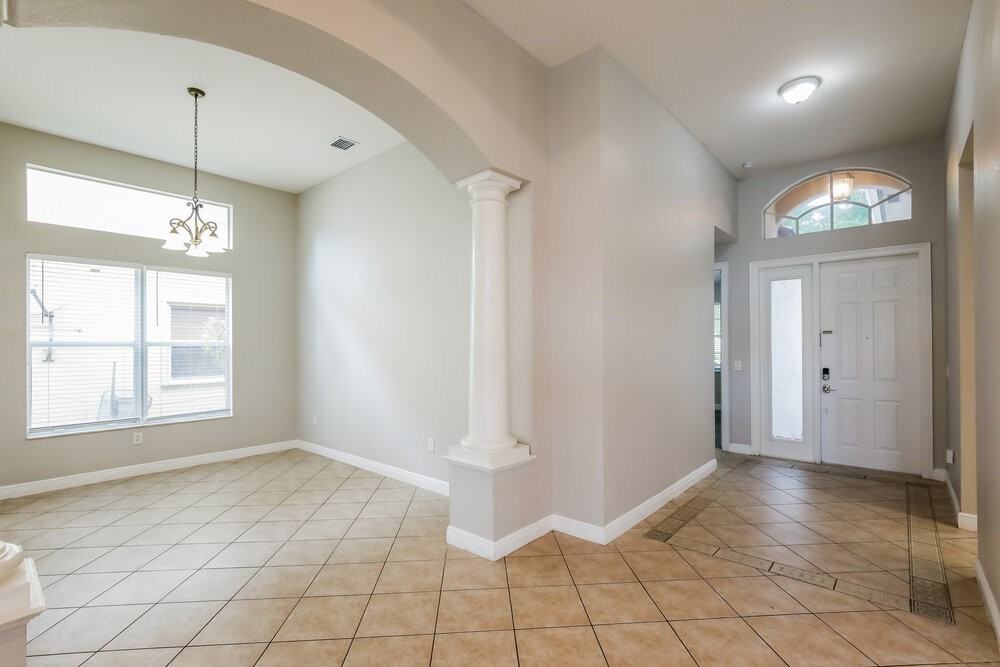 5378 Sw 183rd Ave - Photo 3 of 16