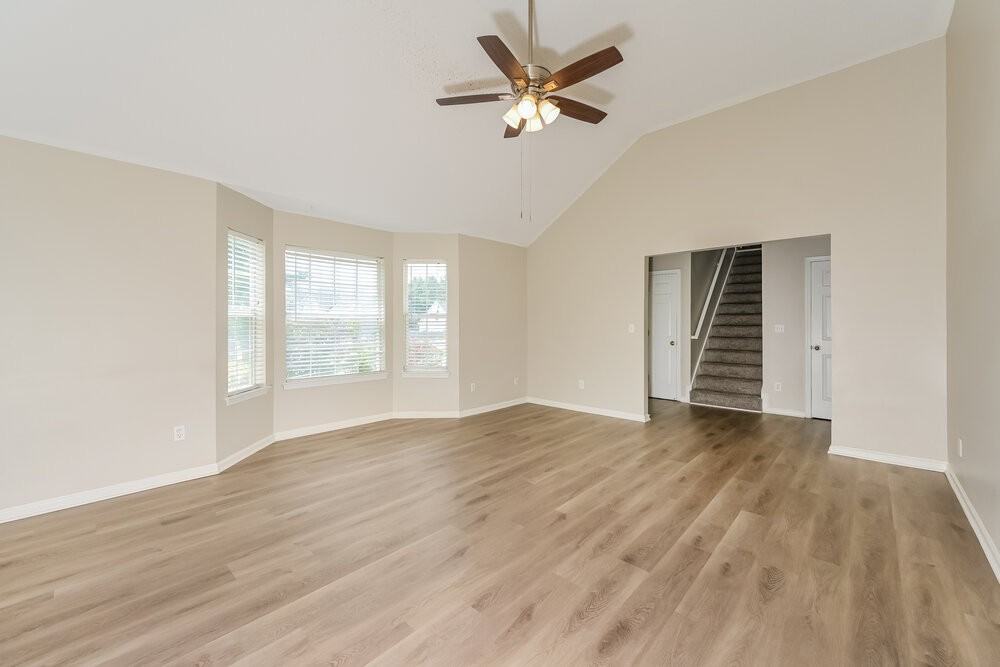 4710 Millenium View Ct - Photo 5 of 17