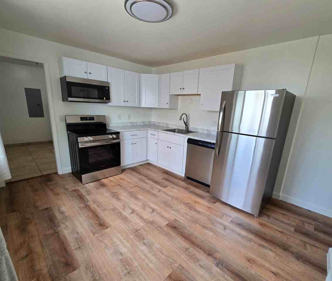 1348 W 29th St #1 - Photo 2 of 21