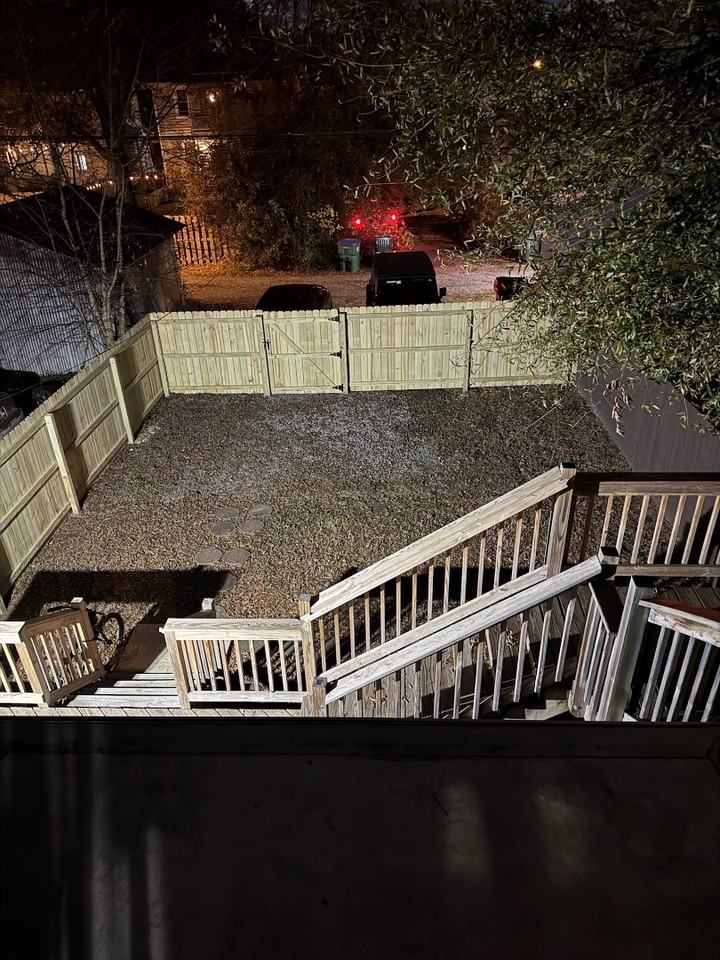 Hanes (Duplex) - Photo 3 of 3