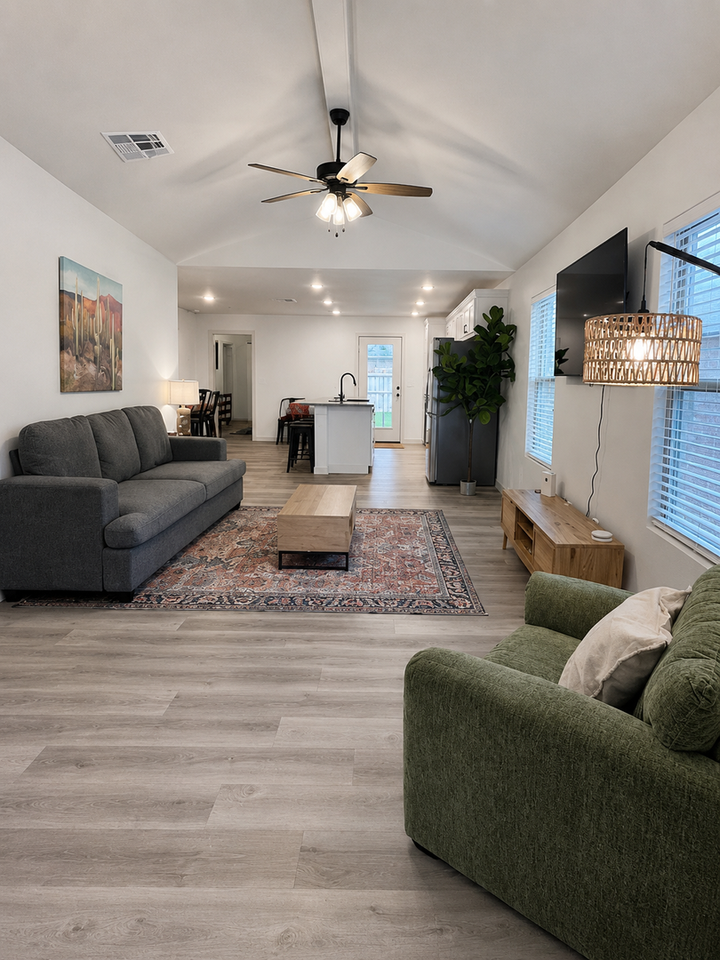 7701 Date Ave - Photo 3 of 19