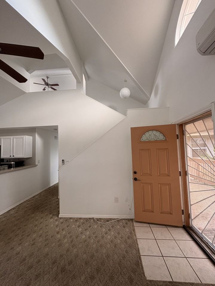 40 Halili Ln #4J - Photo 2 of 12