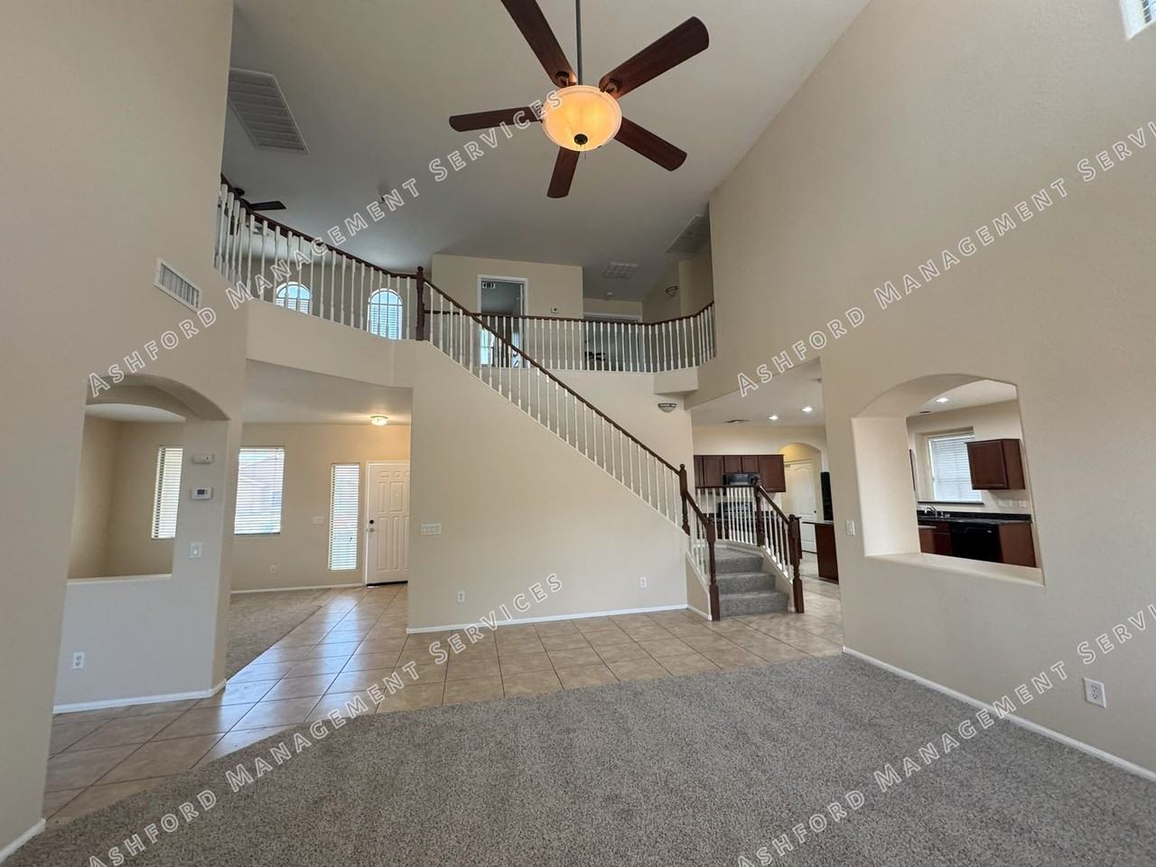 8303 S 47th Ln - Photo 7 of 43