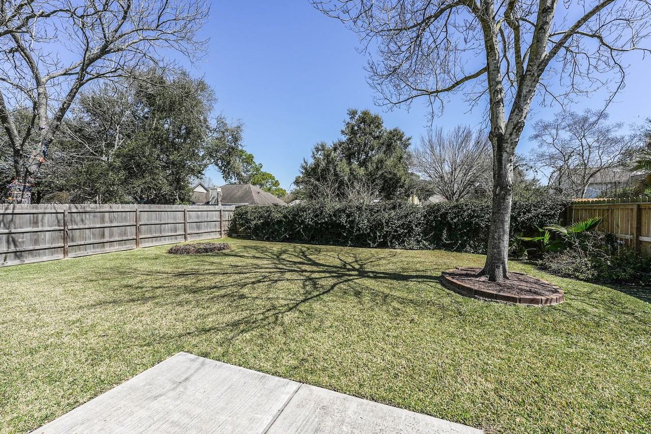 14403 Little Willow Walk - Photo 3 of 41