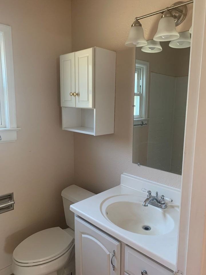 8009 50th St E - Photo 2 of 12