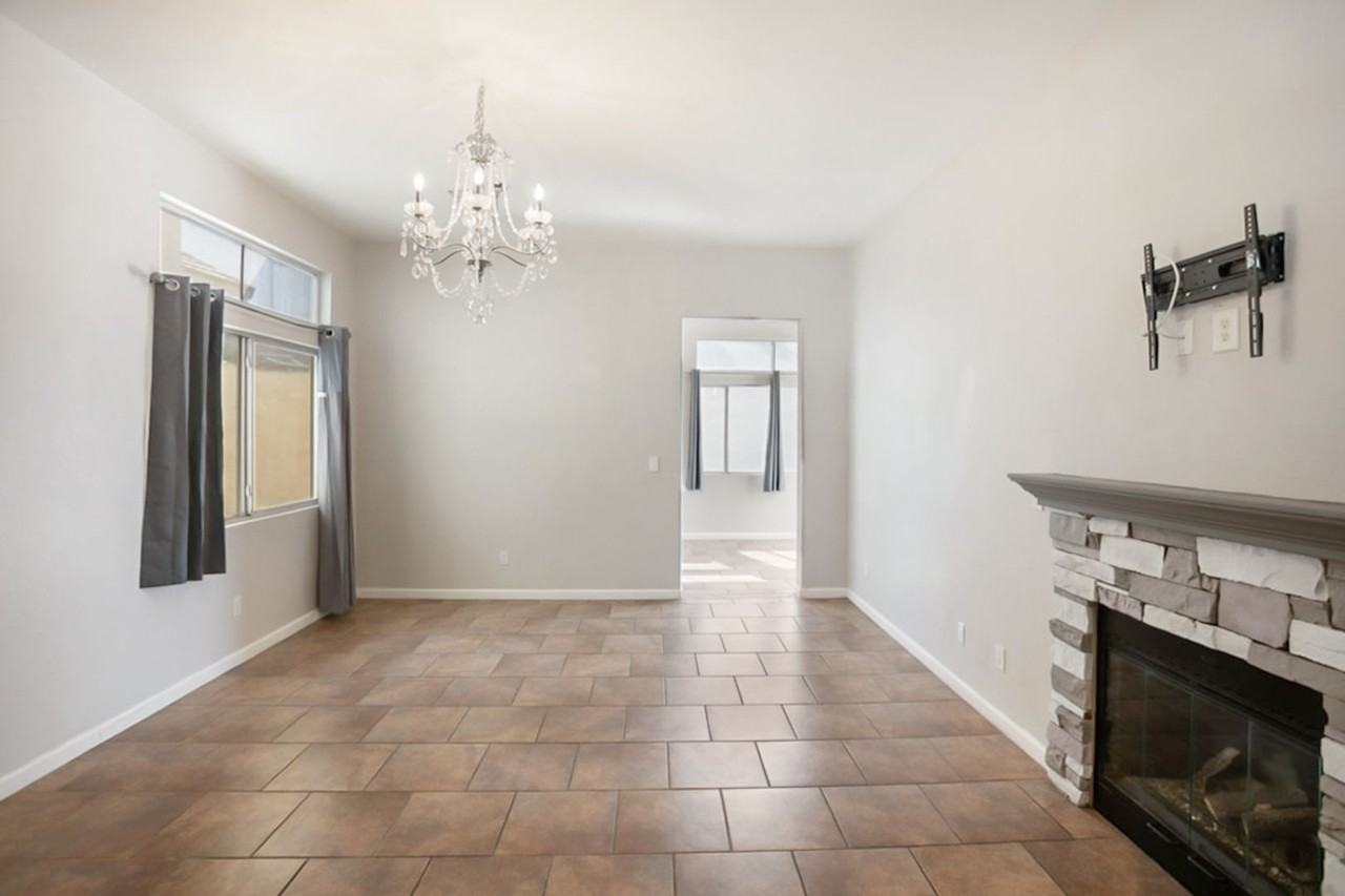 10404 Pacific Sageview Ln - Photo 5 of 32