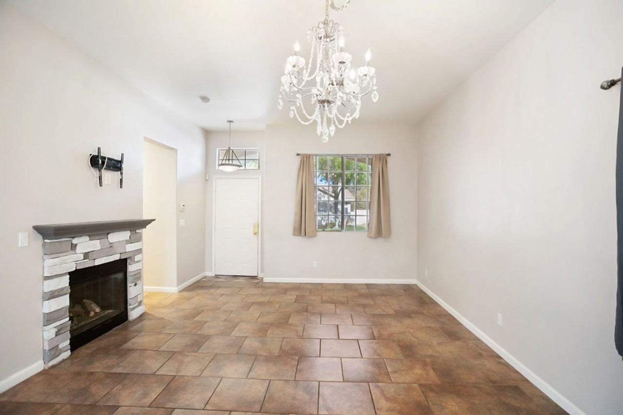 10404 Pacific Sageview Ln - Photo 7 of 32