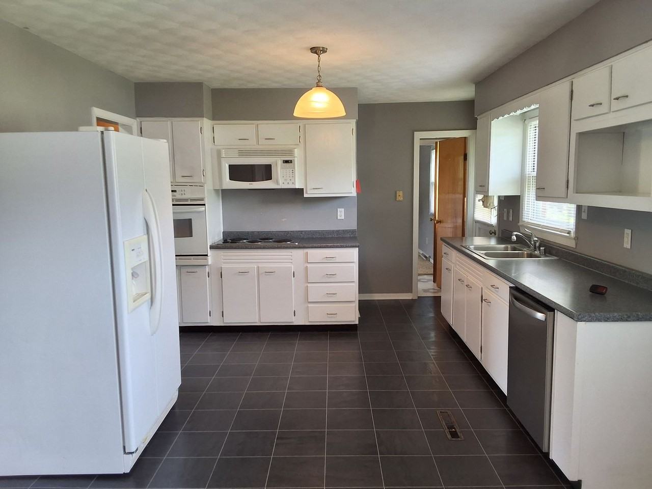 509 Smith Ave - Photo 7 of 18