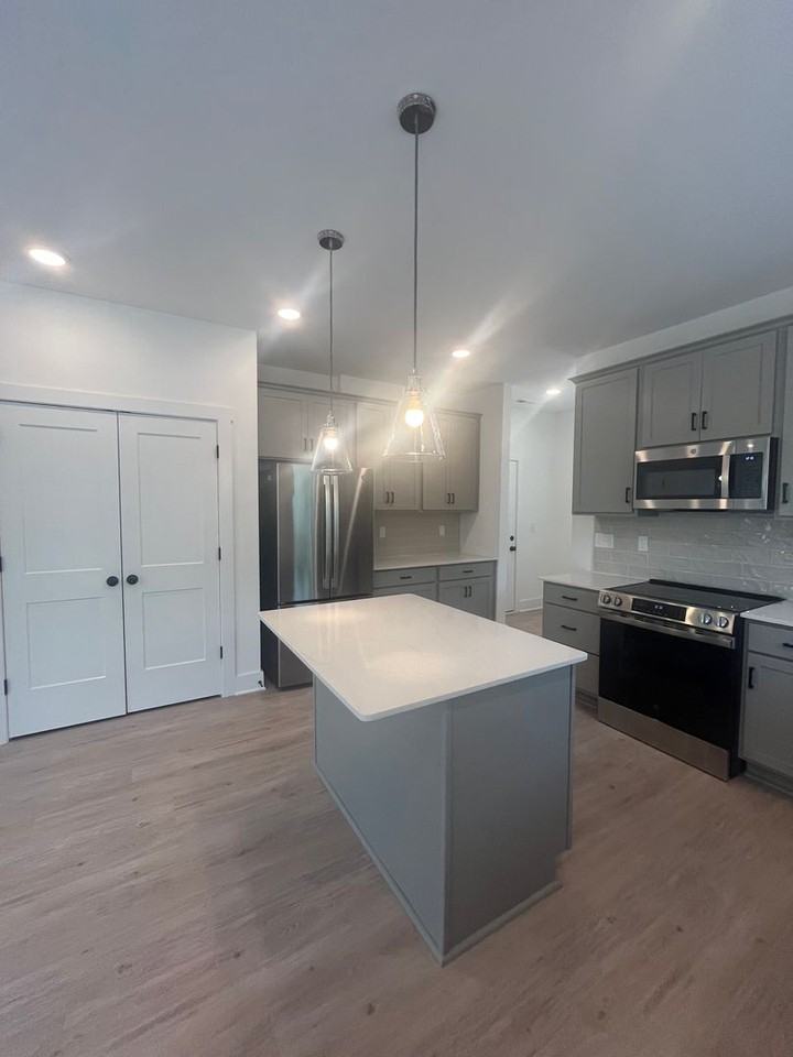 149 Rose Hannah Dr - Photo 7 of 31