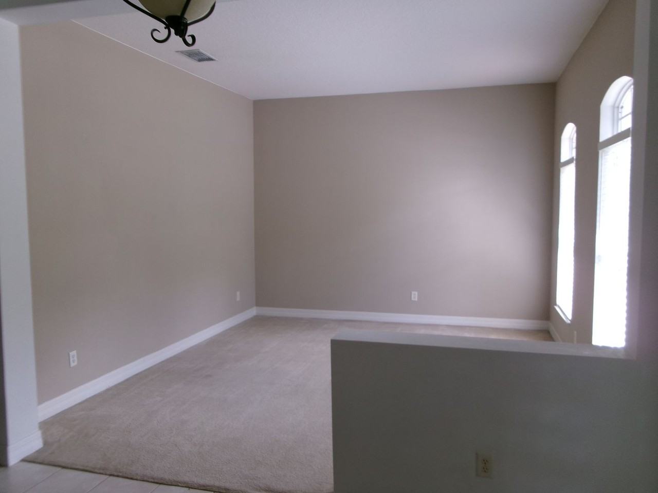 12415 Lake Valley Dr - Photo 7 of 36