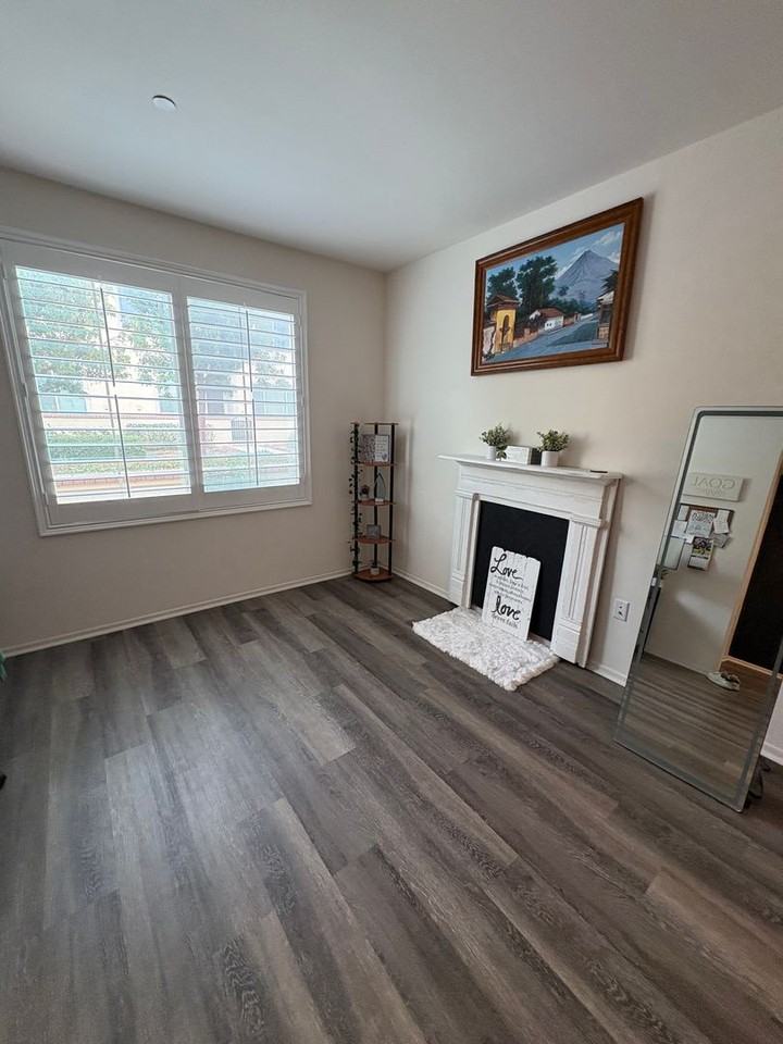 3160 E Yountville Dr #10 - Photo 3 of 19