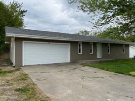 featured image of 108 S Inmon St #1