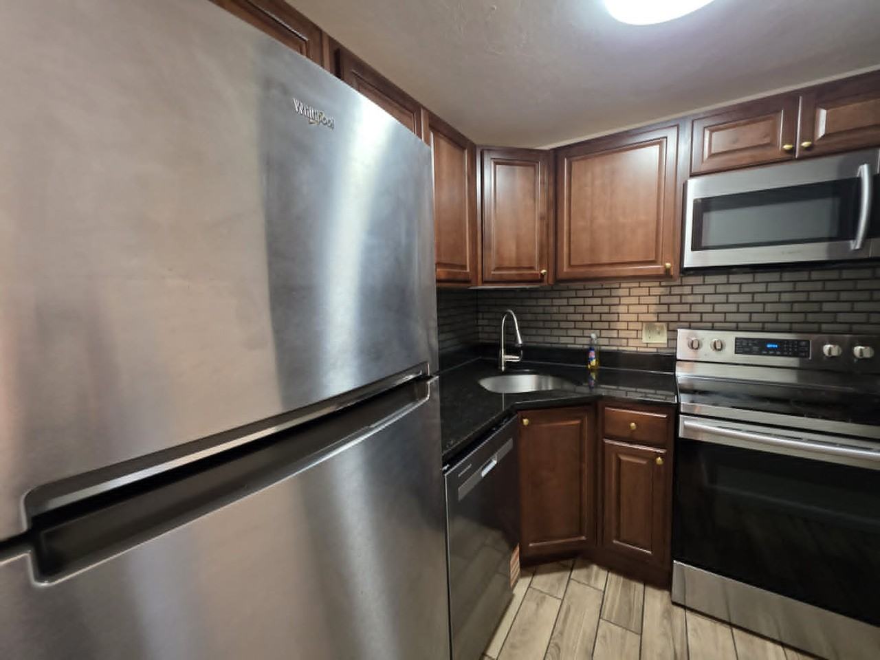 230 Willard Street #407 - Photo 6 of 23