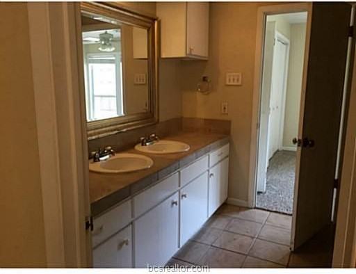 500 500 Nagle B Street - Photo 6 of 22
