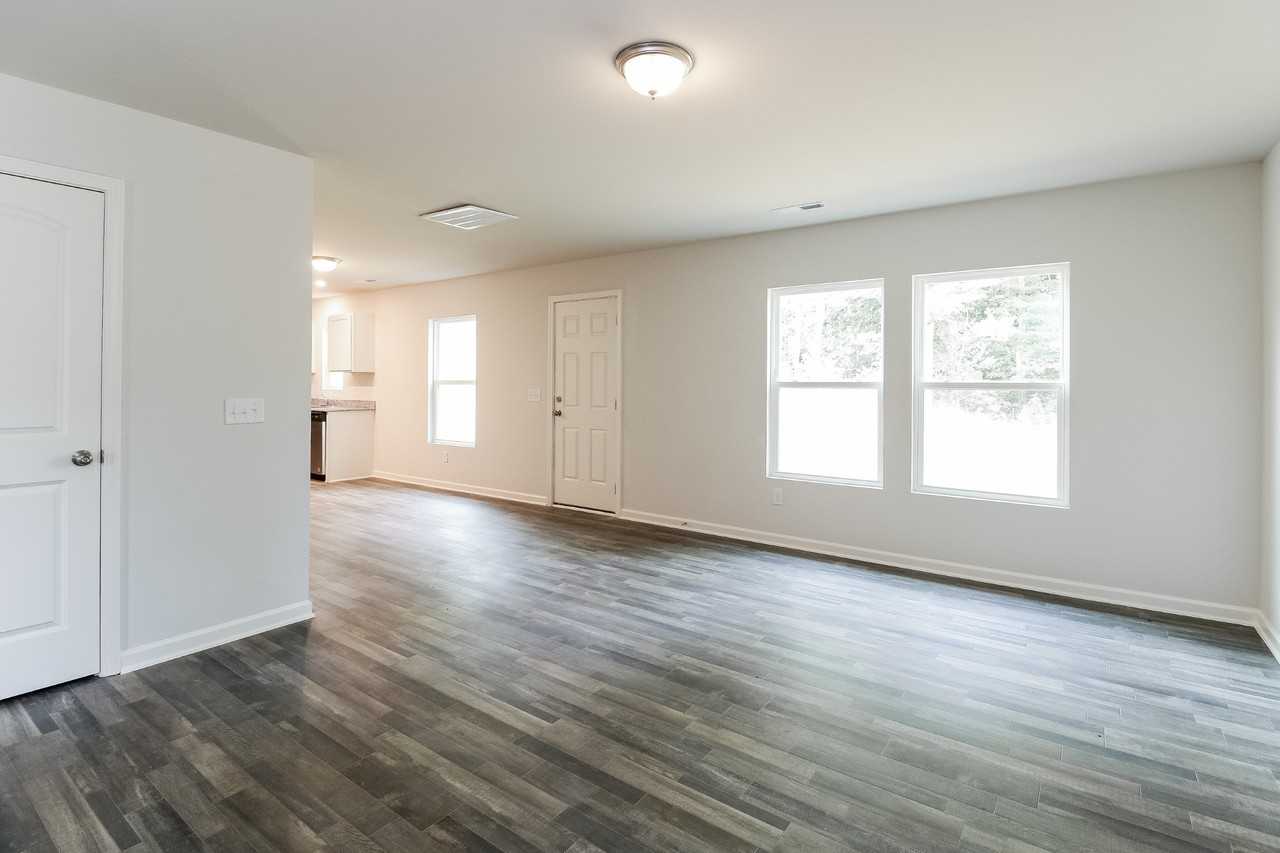 1681 Robins Nest Dr - Photo 6 of 16