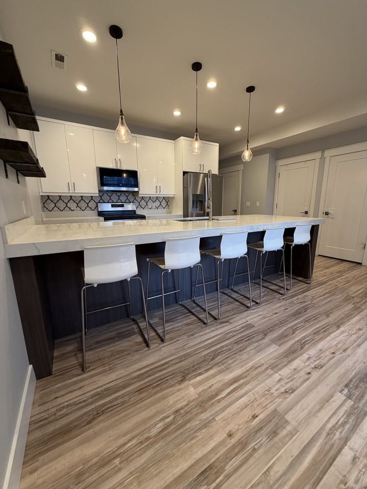 767 N Marmalade Ln - Photo 3 of 26