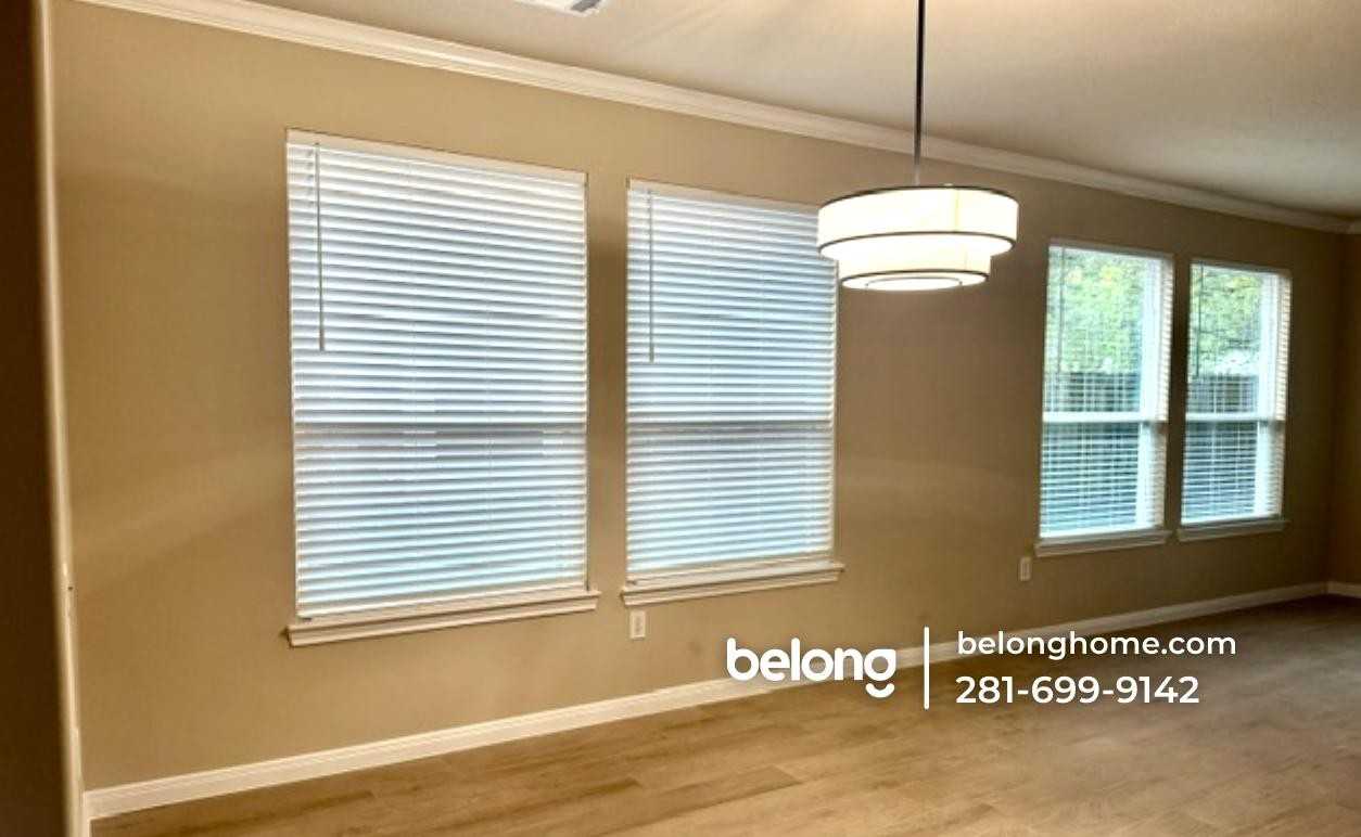 1505 N Marsala Dr - Photo 2 of 8