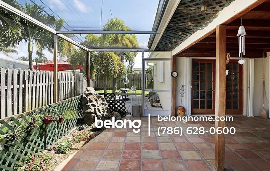 3050 Ne 9th Ter - Photo 3 of 15