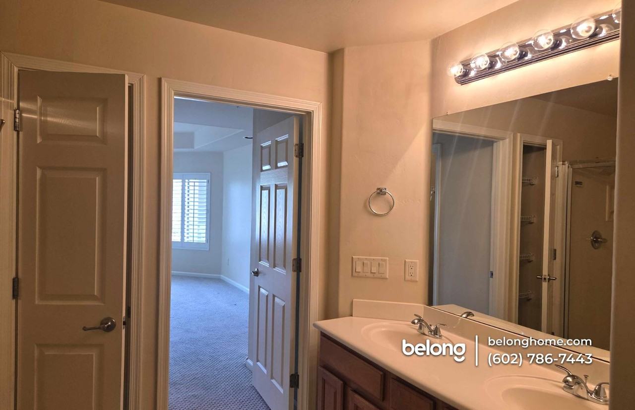14000 N 94th St #2166 - Photo 3 of 8