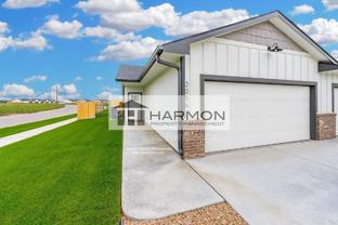 2054 N Reece Ct - Photo 1 of 1