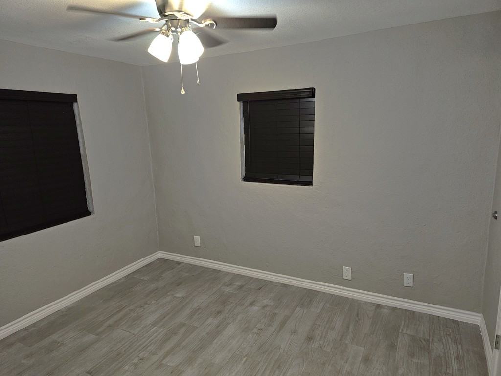 116 S Tapeyste Ave - Photo 6 of 9