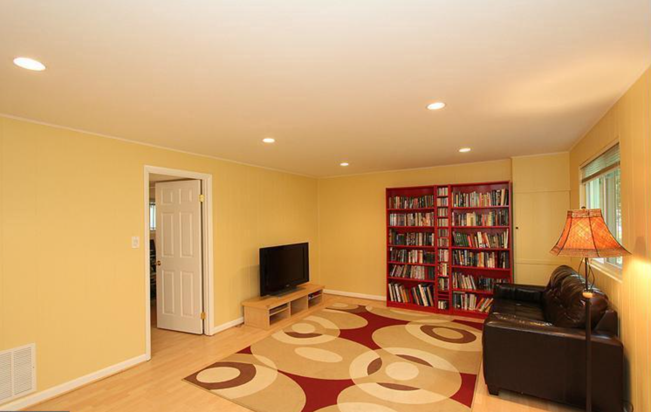 730 Harrington Rd - Photo 2 of 16