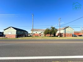 featured image of 807 W Walnut St #C4