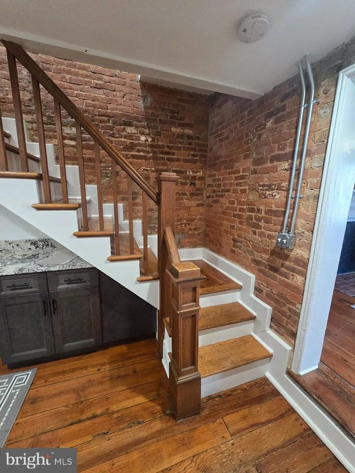 240 E 2nd St - Photo 6 of 9