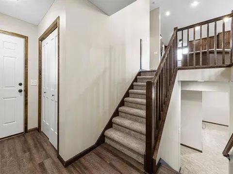 117 Mill Rd - Photo 7 of 35