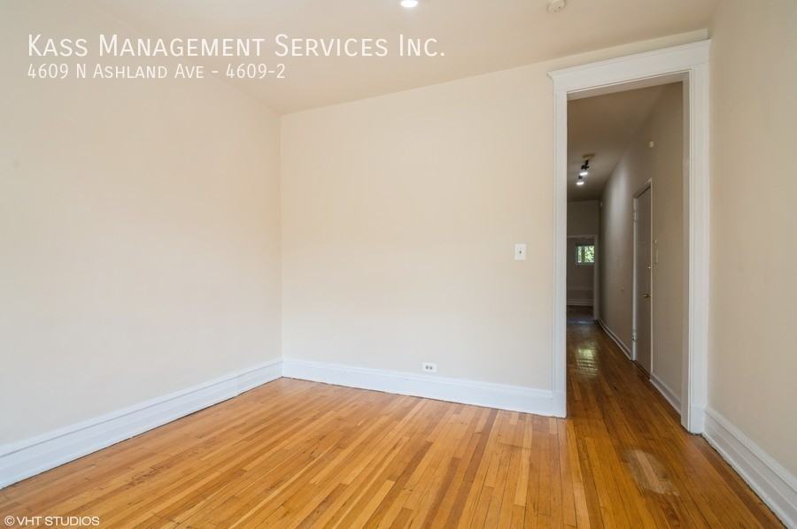 4609 N Ashland Ave #4609-2 - Photo 2 of 10