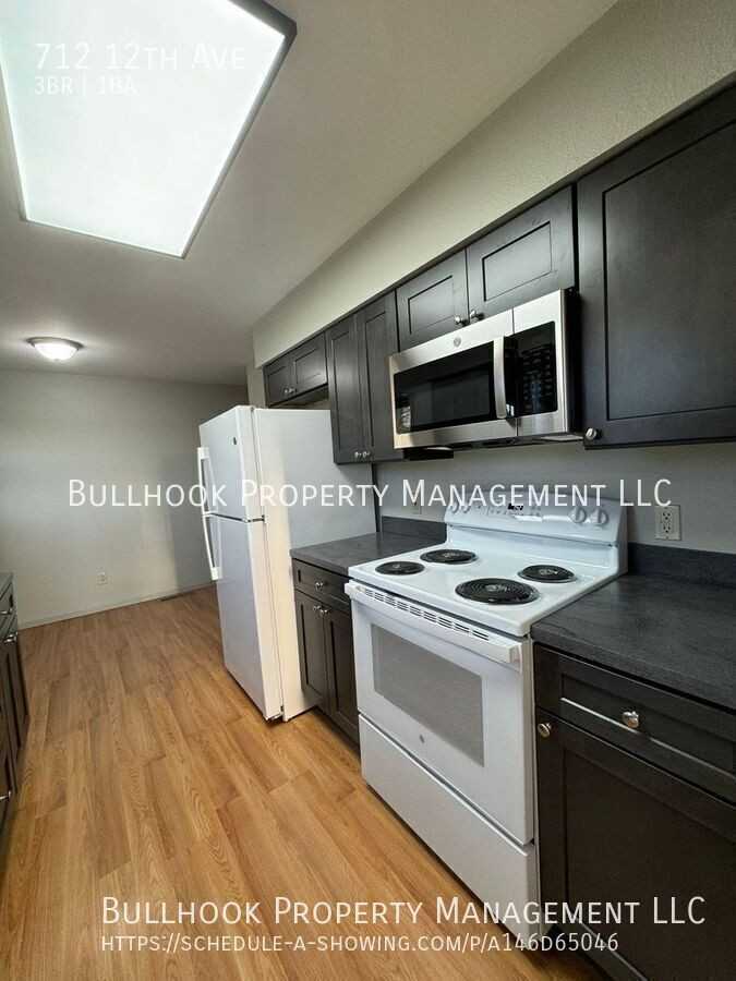 712 12th Ave - Photo 6 of 19