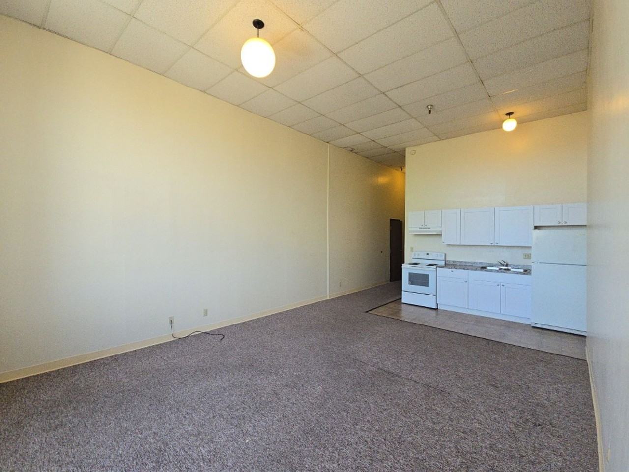309 E [PRM: Andrew](23) - Photo 6 of 38