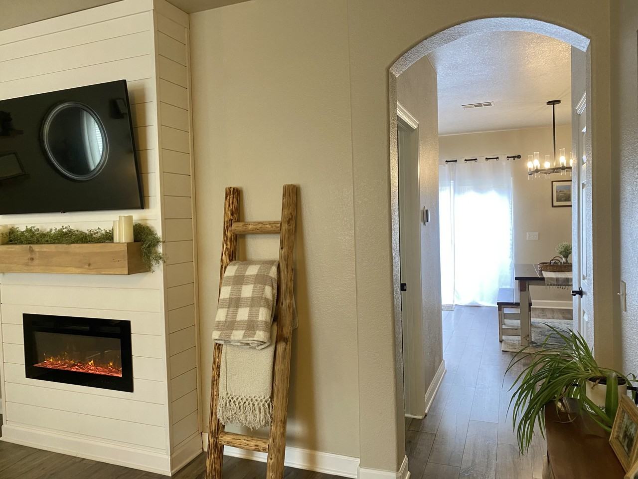 12787 Ivy St #NA - Photo 6 of 33