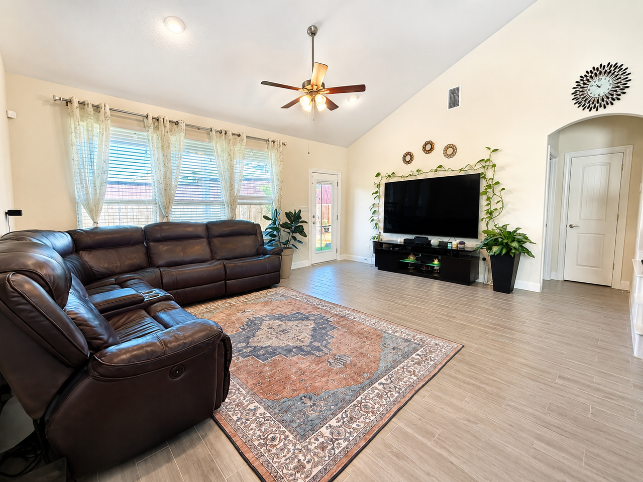 3109 Maysilee St #NA - Photo 5 of 25