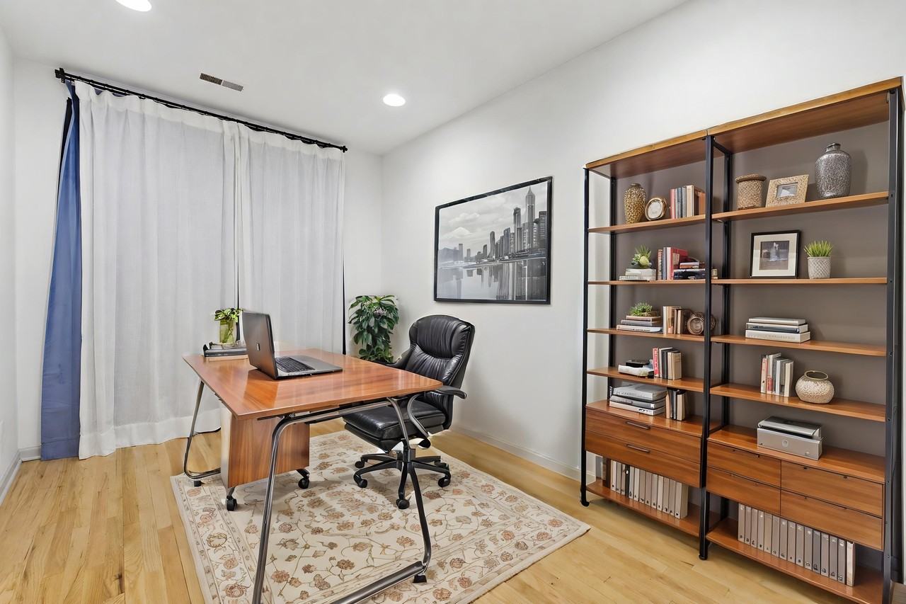 16 S Aberdeen St #NA - Photo 3 of 21