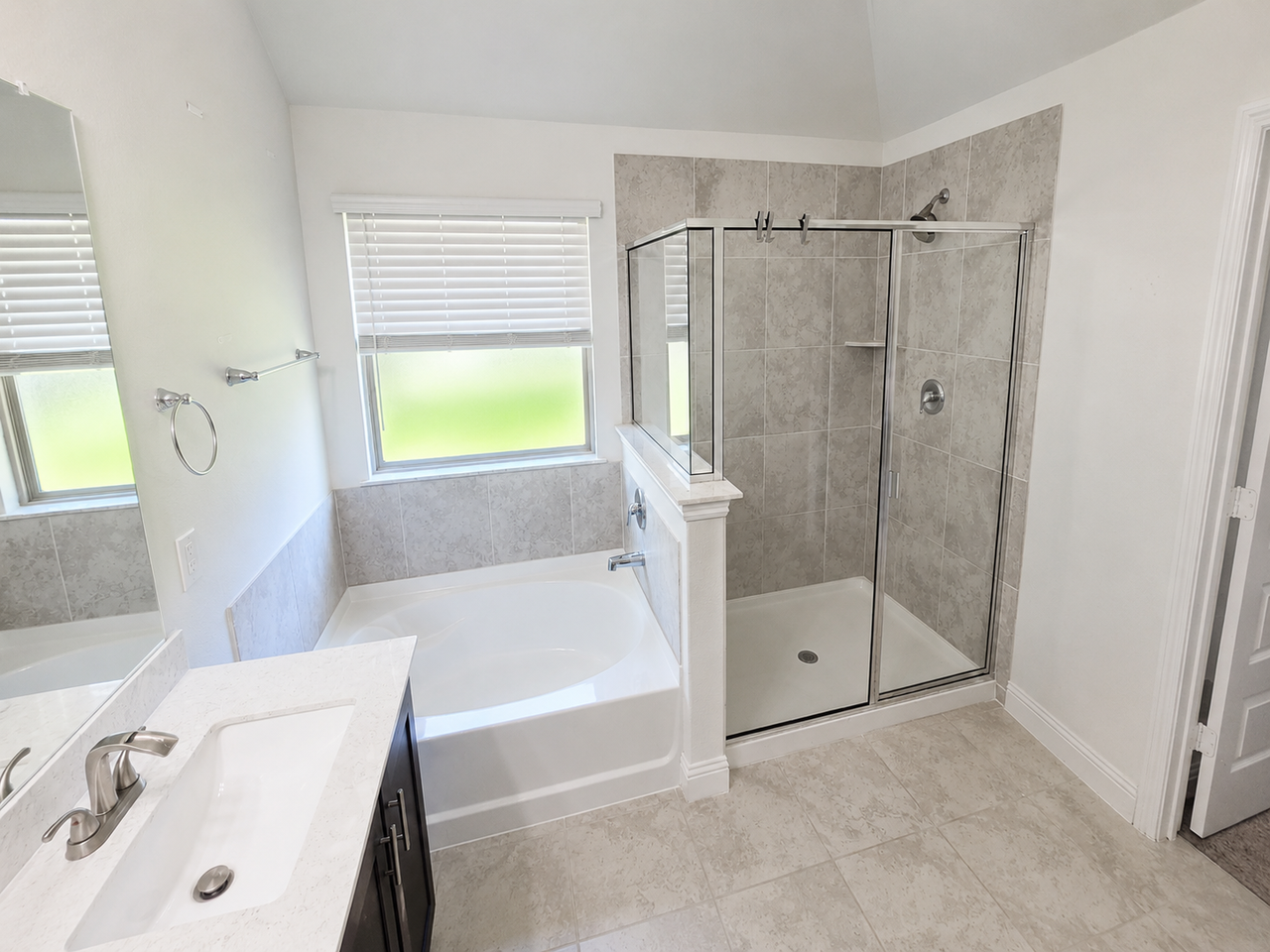 547 Concho St #NA - Photo 5 of 11