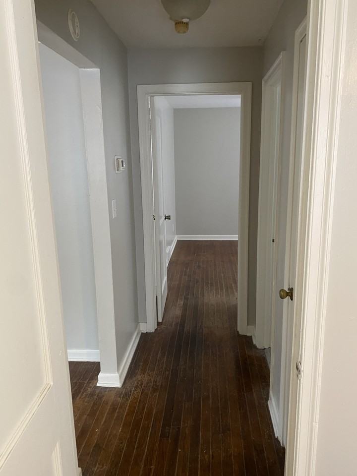 7605 Locust St #NA - Photo 4 of 14