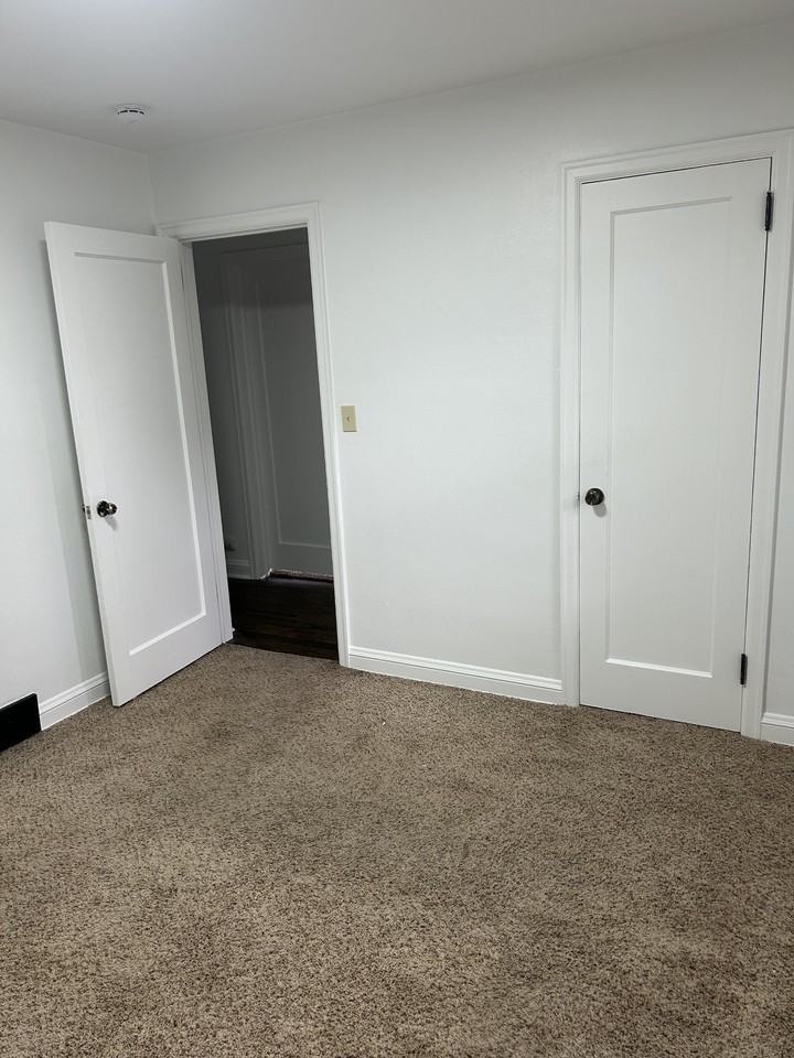 47 West Rd #NA - Photo 7 of 12