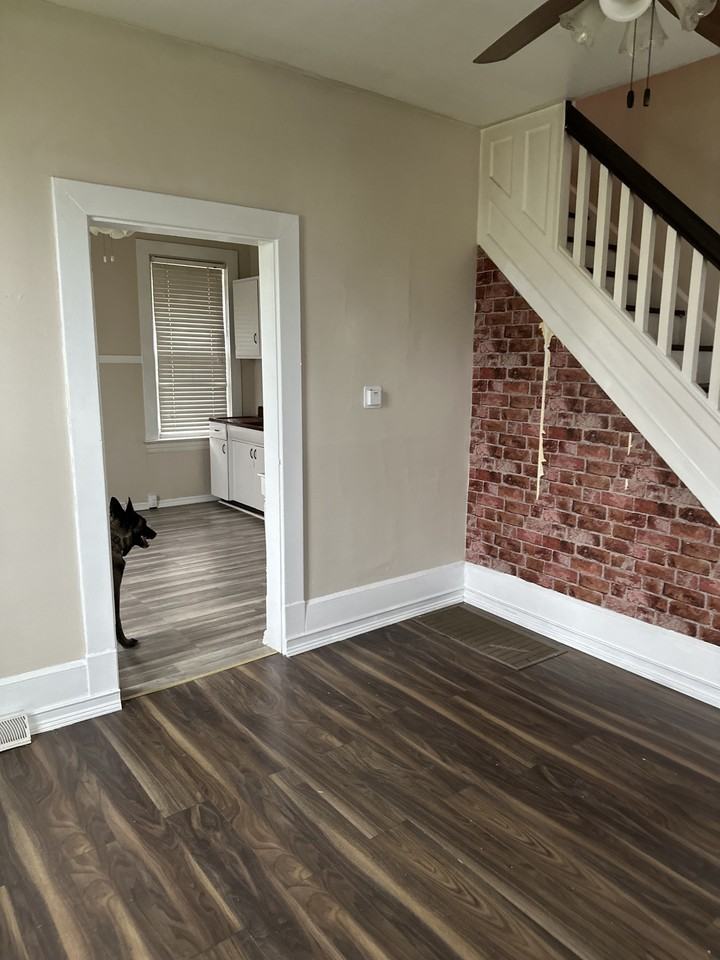 440 Center Ave #NA - Photo 4 of 32
