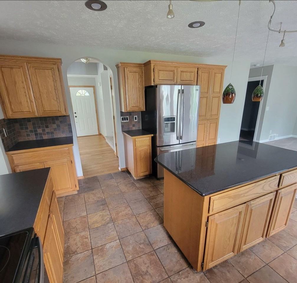 4311 E 41st Ave #NA - Photo 6 of 20