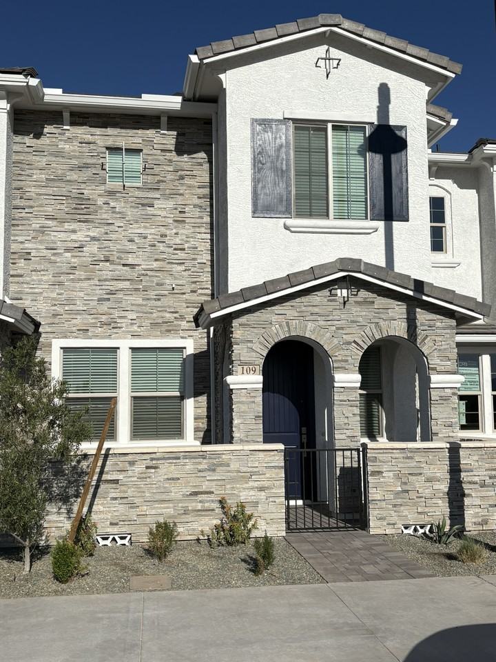 13975 W Luke Pkwy #109 - Photo 2 of 14