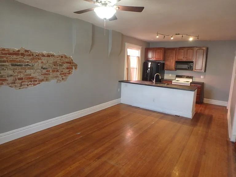 3704 Walnut St #3704 - Photo 3 of 13