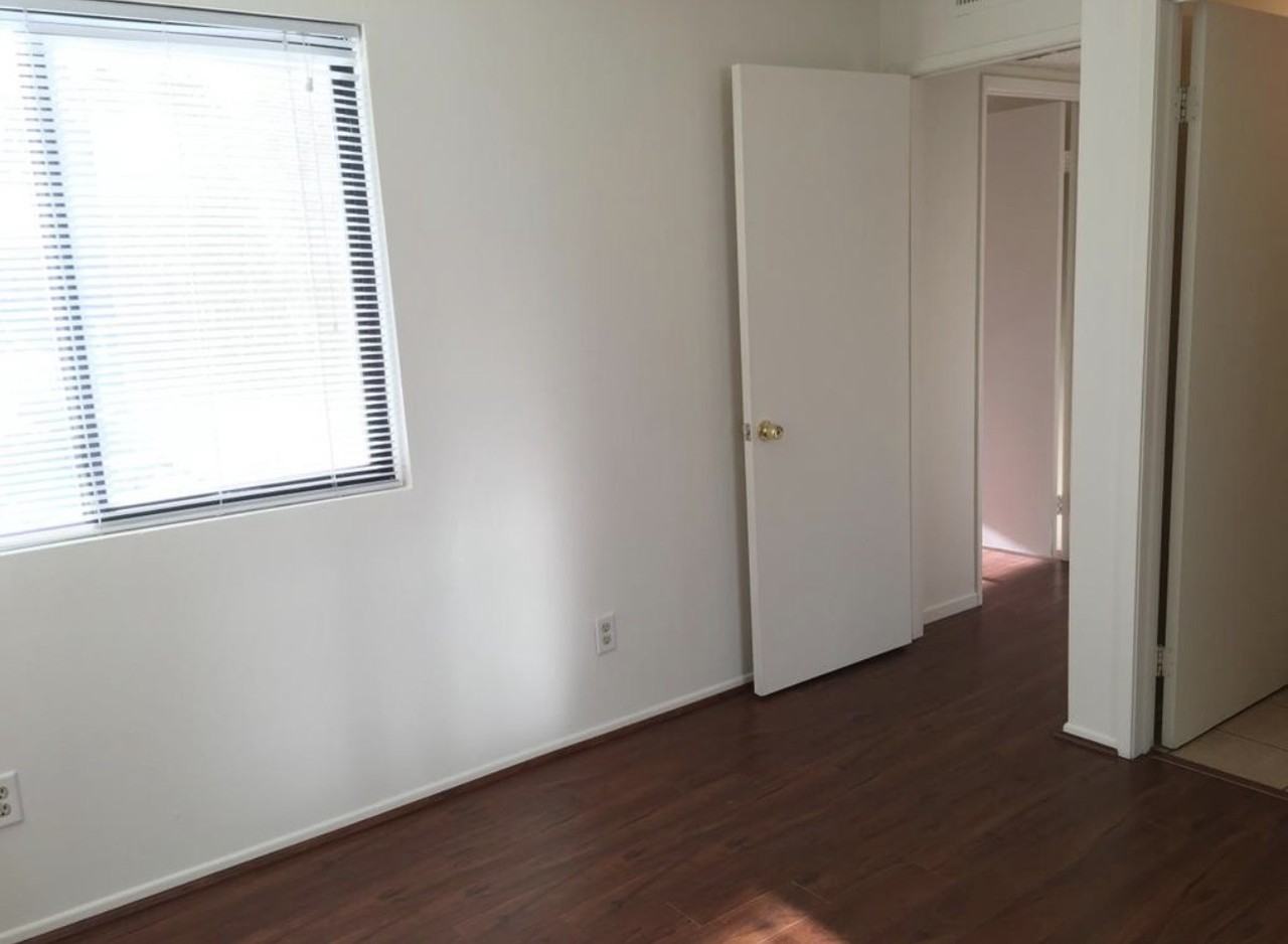 8327 Vineyard Ave #3